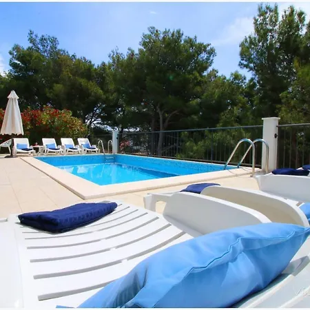 Apartament Nika