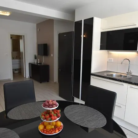 Nika Apartmán